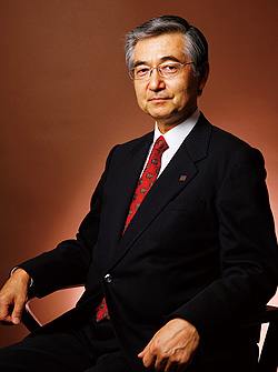 Yoshio Koshimura,Chairman of Japan Pet Food Association, an Incorporated Association